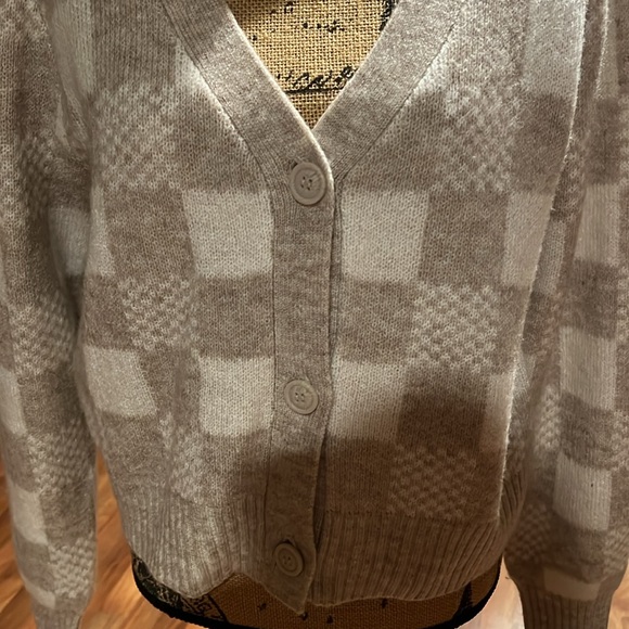 Size L checkerboard print cardigan - Picture 2 of 4